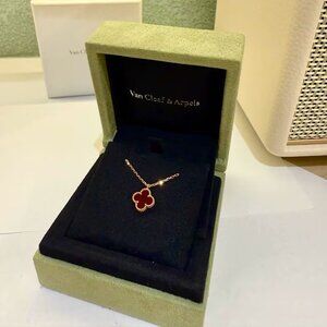 Van Cleef & Arpels Carnelian 18k Rose Gold Necklace for Women, Red, 40cm